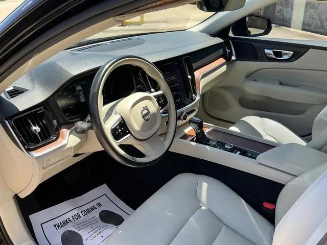 2019 Volvo S60 T5 Momentum
