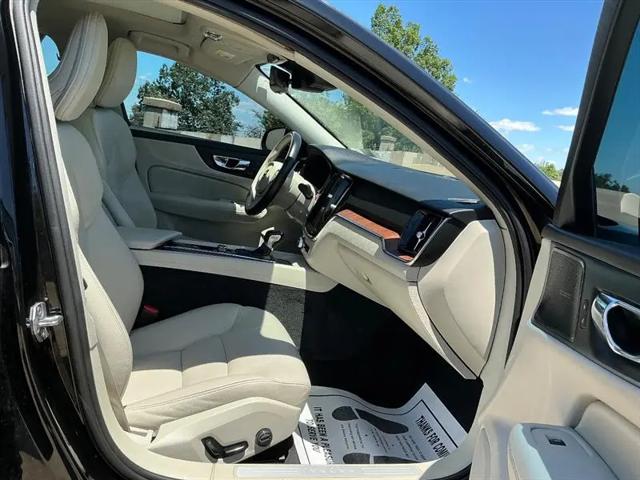 2019 Volvo S60 T5 Momentum