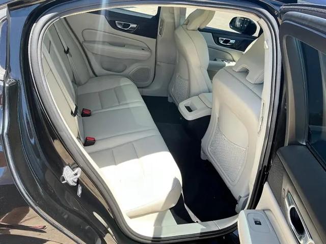 2019 Volvo S60 T5 Momentum