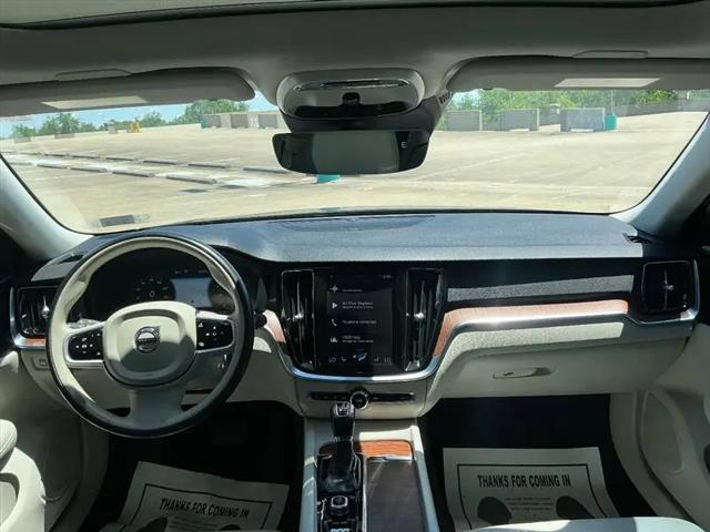2019 Volvo S60 T5 Momentum