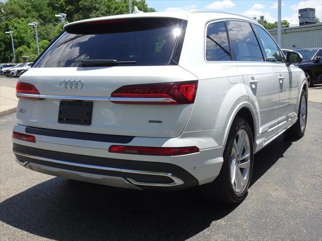 2023 Audi Q7 Premium 55 TFSI quattro Tiptronic