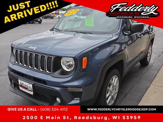 2022 Jeep Renegade Latitude 4x4 for sale in Reedsburg, WI