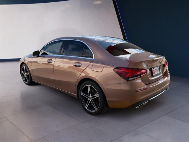 2022 Mercedes-Benz A 220 A 220