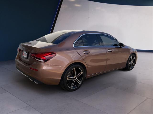 2022 Mercedes-Benz A 220 A 220