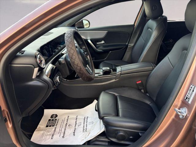 2022 Mercedes-Benz A 220 A 220