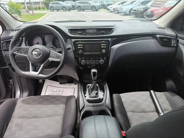 2018 Nissan Rogue Sport SV