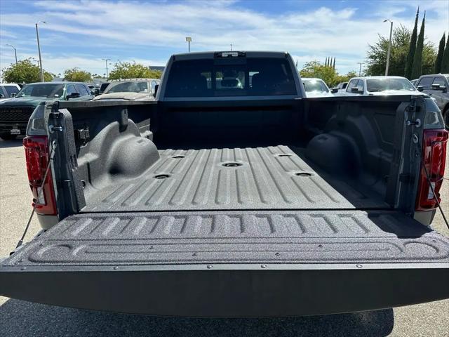 2026 Ram 3500 Big Horn Crew Cab 4x4 8 Box