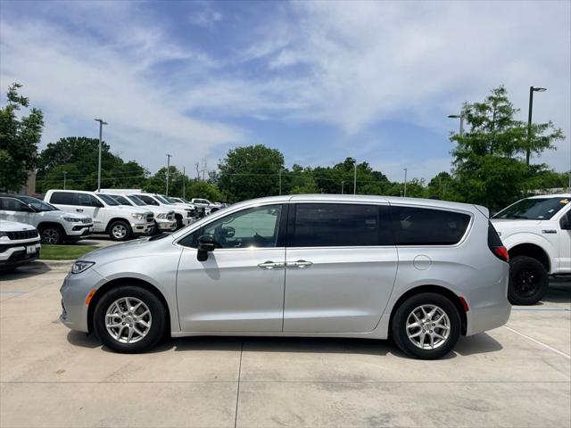 2024 Chrysler Pacifica Touring L for sale in McKinney, TX
