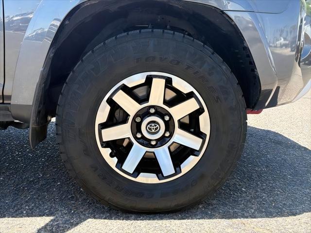 2020 Toyota 4Runner TRD Off Road