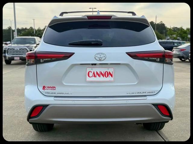 2026 Toyota Highlander Platinum