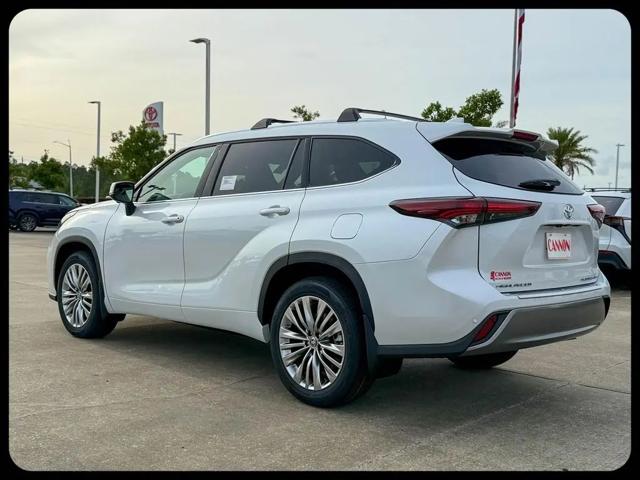 2026 Toyota Highlander Platinum