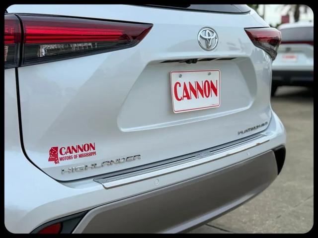2026 Toyota Highlander Platinum