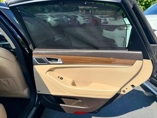 2016 Hyundai Genesis 3.8