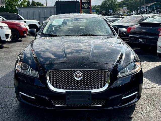 2015 Jaguar XJ Standard