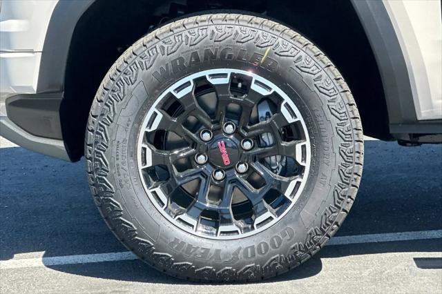 2026 GMC Canyon AT4, 4WD