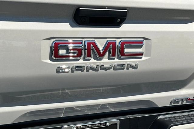 2026 GMC Canyon AT4, 4WD
