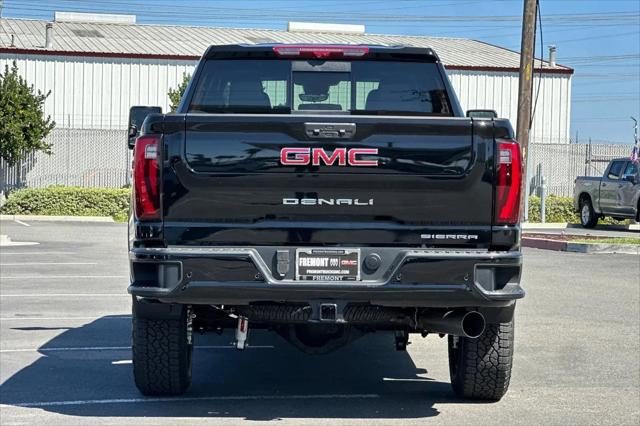 2026 GMC Sierra 2500HD Crew Cab, Standard Bed, Denali, 4WD