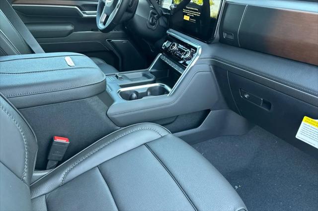 2026 GMC Sierra 2500HD Crew Cab, Standard Bed, Denali, 4WD