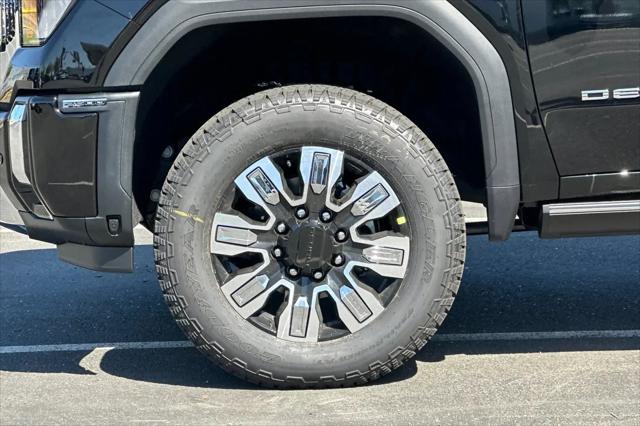 2026 GMC Sierra 2500HD Crew Cab, Standard Bed, Denali, 4WD