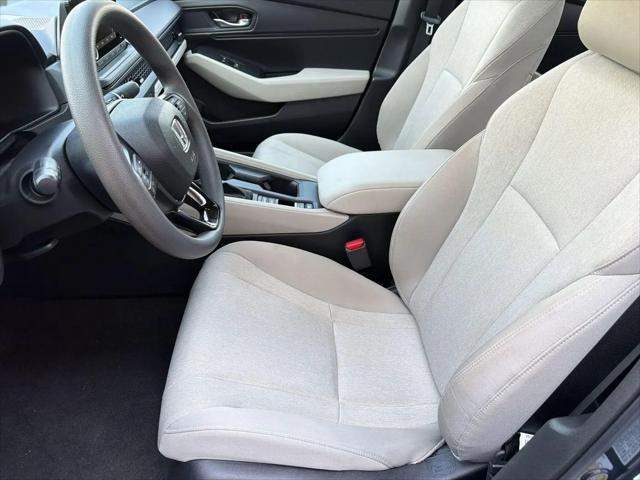 2025 Honda Accord Sedan SE