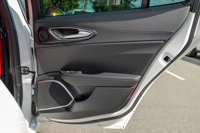 2022 Alfa Romeo Giulia Sprint AWD