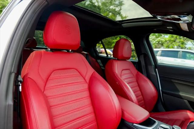2022 Alfa Romeo Giulia Sprint AWD