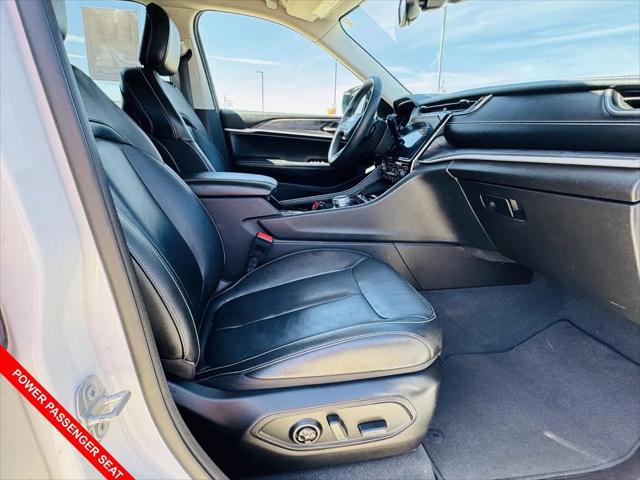 2023 Jeep Grand Cherokee L Limited 4x4