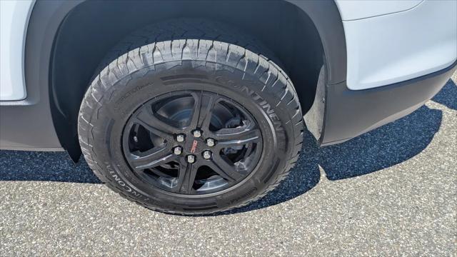 2023 GMC Acadia AWD AT4