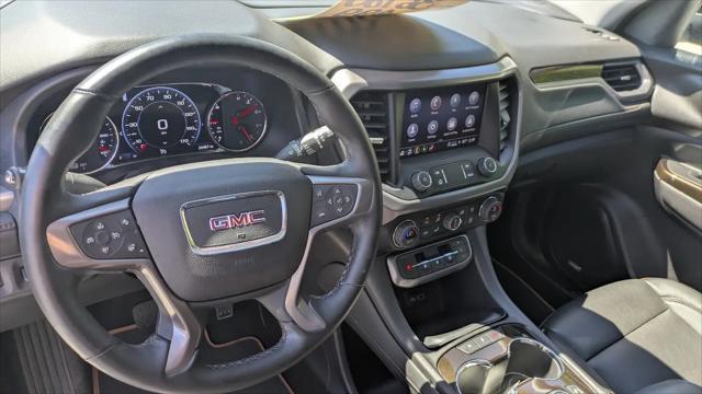2023 GMC Acadia AWD AT4