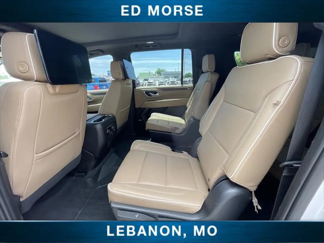 2023 Chevrolet Suburban 4WD Premier