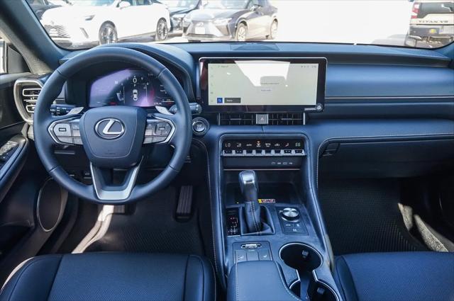 2026 Lexus IS 350 F SPORT Design