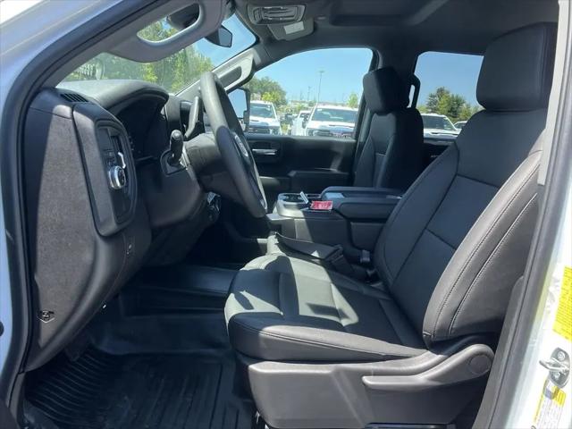 2024 GMC Sierra 2500HD 2WD Crew Cab Long Bed Pro