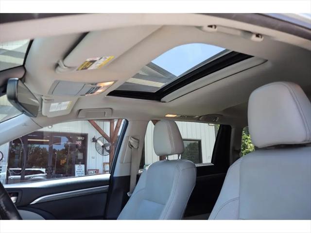 2017 Toyota Highlander Limited