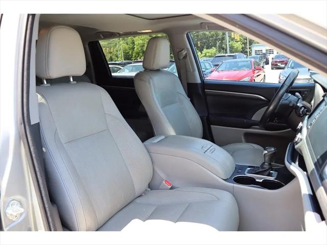 2017 Toyota Highlander Limited