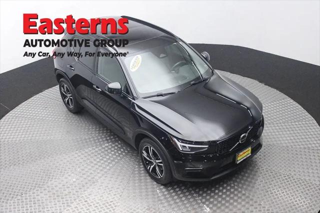 2024 Volvo XC40 Core