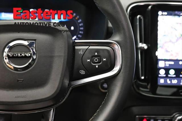2024 Volvo XC40 Core