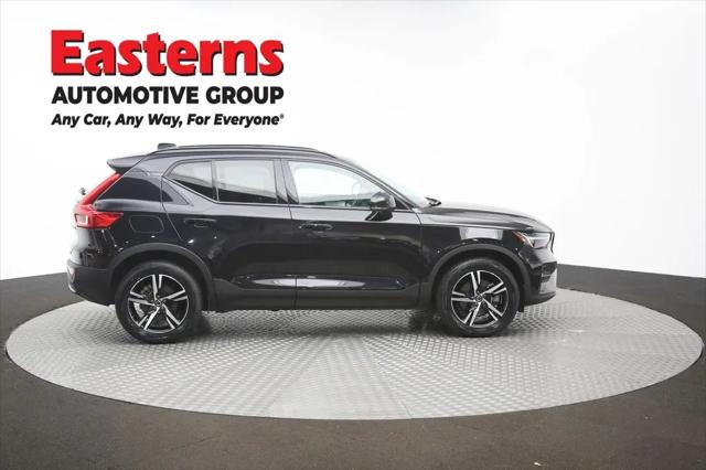 2024 Volvo XC40 Core