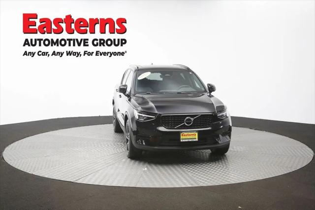 2024 Volvo XC40 Core