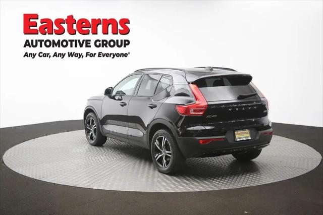 2024 Volvo XC40 Core