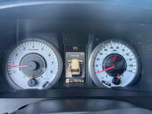 2017 Toyota Sienna SE 8 Passenger