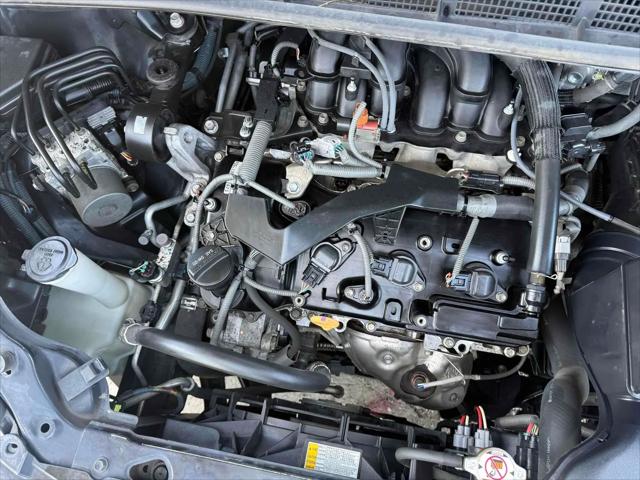 2017 Toyota Sienna SE 8 Passenger