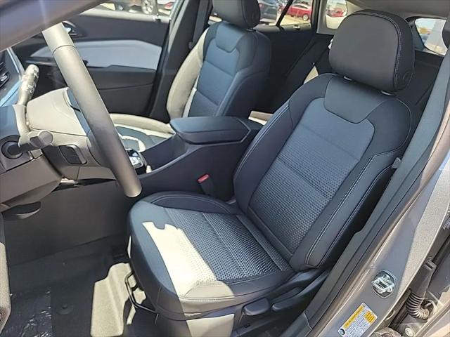 2026 Chevrolet Trax FWD LT