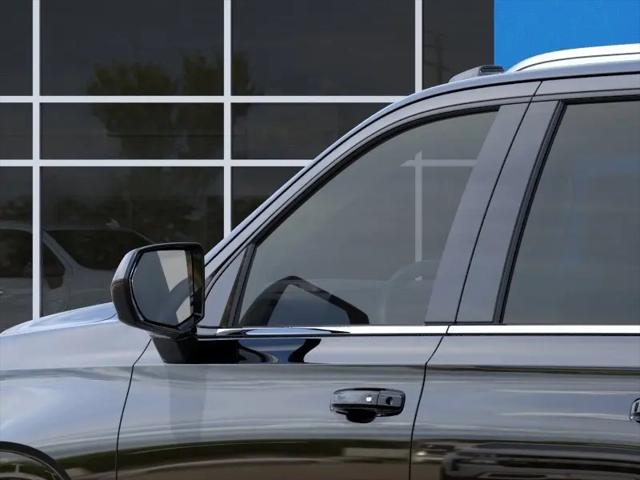 2026 Chevrolet Suburban LT, RWD