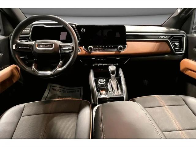 2023 GMC Canyon 4WD Crew Cab Short Box AT4