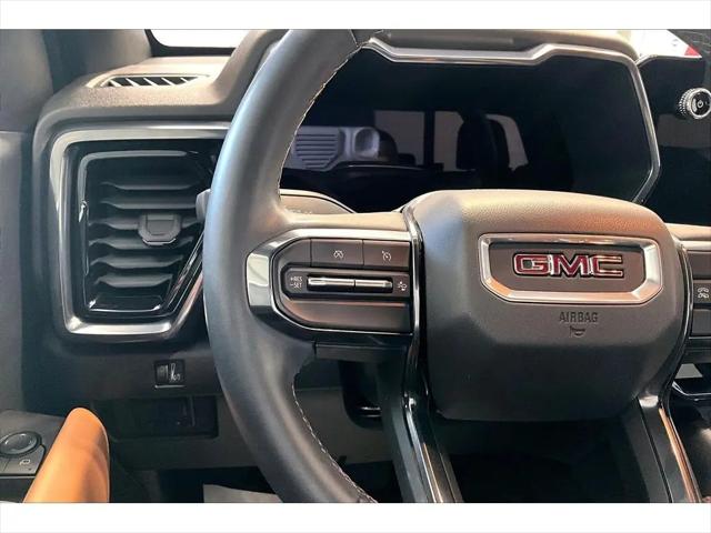 2023 GMC Canyon 4WD Crew Cab Short Box AT4