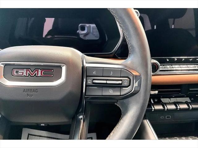 2023 GMC Canyon 4WD Crew Cab Short Box AT4