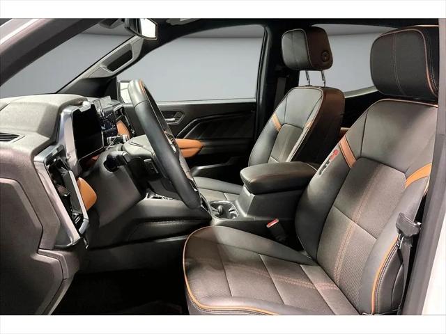 2023 GMC Canyon 4WD Crew Cab Short Box AT4