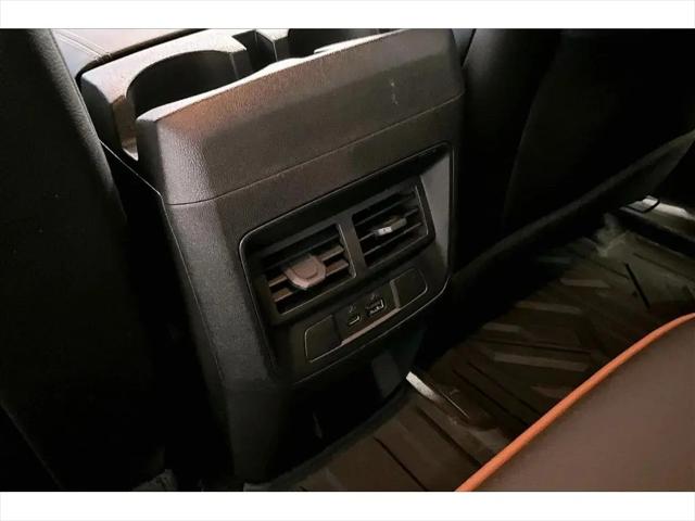 2023 GMC Canyon 4WD Crew Cab Short Box AT4