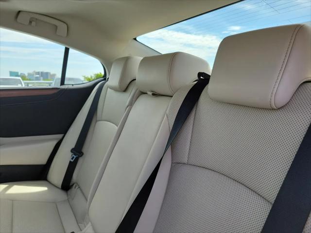 2025 Lexus ES 350 ES 350