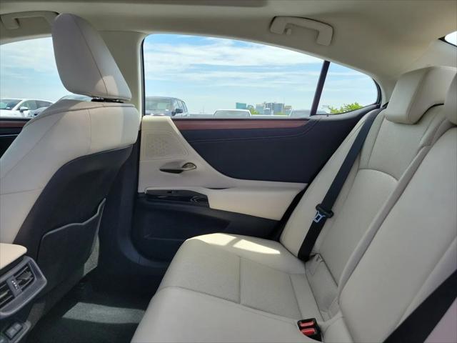 2025 Lexus ES 350 ES 350